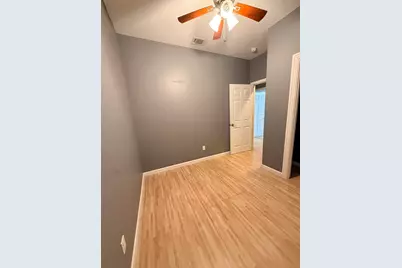 7813 Canal Street, Houston, TX 77012 - Photo 15