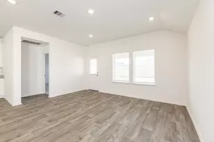 3826 Matias River Ct, Fulshear, TX 77441 - Photo 9