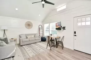 5324 Avenue L, Galveston, TX 77551 - Photo 7