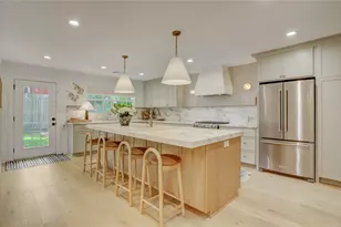 1067 W 42nd St, Houston, TX 77018 - Photo 3