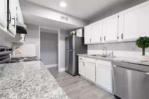 17302 S Yorkglen Dr, Houston, TX 77084 - Photo 9