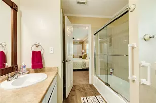 16639 Jamaica Beach Rd, Jamaica Beach, TX 77554 - Photo 15