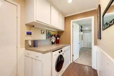 16639 Jamaica Beach Road, Jamaica Beach, TX 77554 - Photo 13