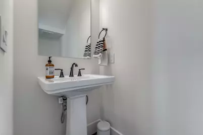 3504 Huntsford Drive, Houston, TX 77008 - Photo 15