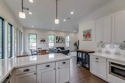 3504 Huntsford Drive, Houston, TX 77008 - Photo 13