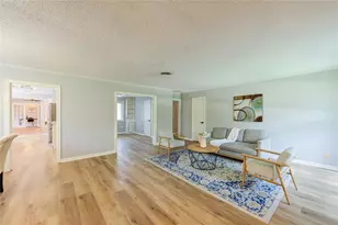 3402 Gannett St, Houston, TX 77025 - Photo 3