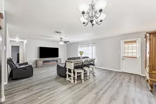 7602 Highland Rd, Santa Fe, TX 77517 - Photo 7