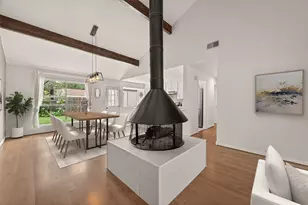 9118 Wilcrest Dr, Houston, TX 77099 - Photo 5