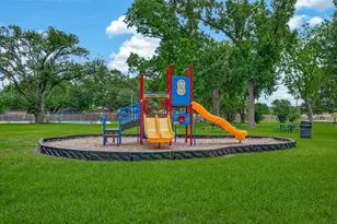 9118 Wilcrest Dr, Houston, TX 77099 - Photo 27