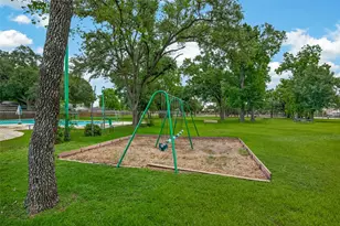 9118 Wilcrest Dr, Houston, TX 77099 - Photo 25