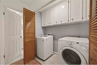 9118 Wilcrest Drive #9118, Houston, TX 77099 - Photo 19