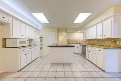 12810 Chaseland Lane, Houston, TX 77077 - Photo 3