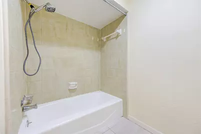 12810 Chaseland Lane, Houston, TX 77077 - Photo 27