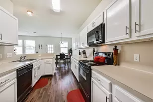 6103 Yorkglen Manor Ln, Houston, TX 77084 - Photo 13