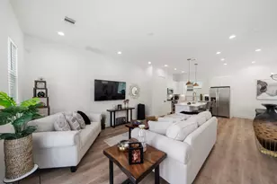 1503 Evelyn St, Houston, TX 77009 - Photo 3