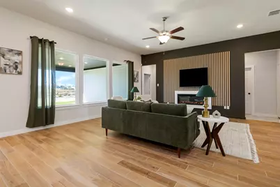 13609 Armstrong Street, Conroe, TX 77303 - Photo 5