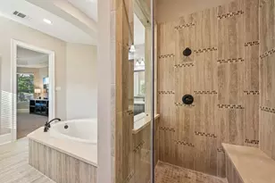 110 Notloc Ct, Montgomery, TX 77316 - Photo 33