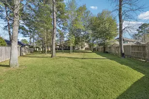 110 Notloc Ct, Montgomery, TX 77316 - Photo 3