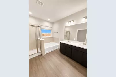 13210 Karan Park Lane, Houston, TX 77044 - Photo 11