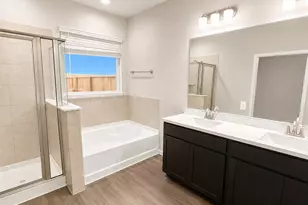 13210 Karan Park Ln, Houston, TX 77044 - Photo 11