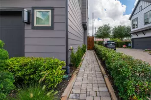 963 Lilly Flower Ln, Houston, TX 77091 - Photo 5