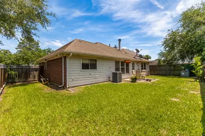 19635 Vernier Woods Lane, Spring, TX 77379 - Photo 15