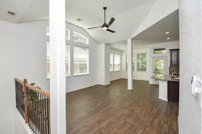 18 Cheswood Manor Drive, The Woodlands, TX 77382 - Photo 13