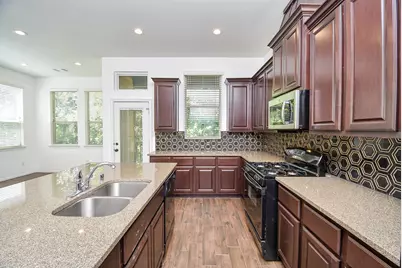 18 Cheswood Manor Drive, The Woodlands, TX 77382 - Photo 19