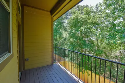 18 Cheswood Manor Drive, The Woodlands, TX 77382 - Photo 31