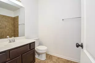 18 Cheswood Manor Drive, The Woodlands, TX 77382 - Photo 7