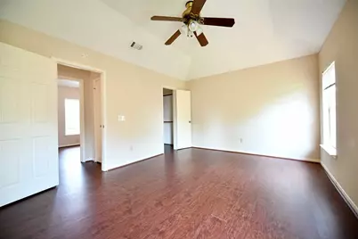 4530 Texas Trail Trail, Sugar Land, TX 77479 - Photo 11