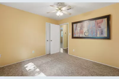5 W Bigelow Oak Court, The Woodlands, TX 77381 - Photo 23