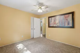 5 W Bigelow Oak Ct, The Woodlands, TX 77381 - Photo 23