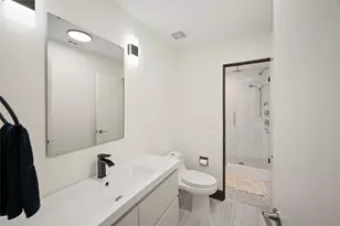 14919 Woodthorpe Ln, Houston, TX 77079 - Photo 27