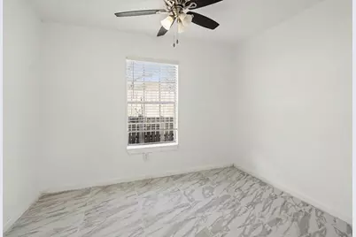 11219 Sagehill Drive, Houston, TX 77089 - Photo 9