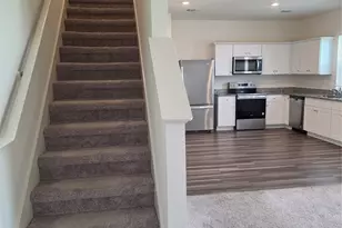 7837 Pink Dahlia Dr, Houston, TX 77016 - Photo 11