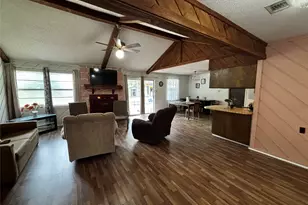 214 Mills Dr, Livingston, TX 77351 - Photo 7