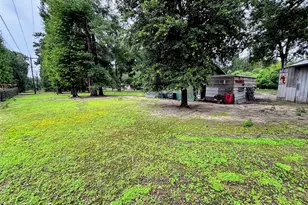 214 Mills Dr, Livingston, TX 77351 - Photo 39