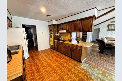 214 Mills Drive, Livingston, TX 77351 - Photo 13