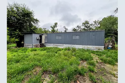 214 Mills Drive, Livingston, TX 77351 - Photo 31