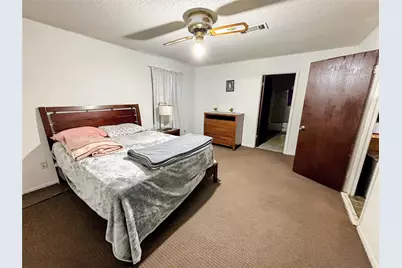 214 Mills Drive, Livingston, TX 77351 - Photo 15