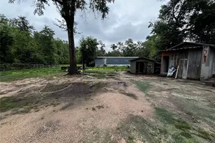 214 Mills Dr, Livingston, TX 77351 - Photo 27