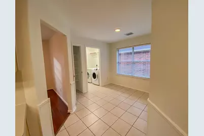 54 N Queenscliff Circle, The Woodlands, TX 77382 - Photo 9