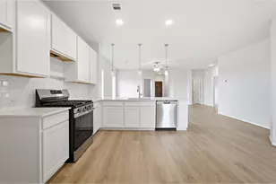 8023 Jasper Mdws Wy, Texas City, TX 77515 - Photo 11