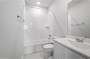 8023 Jasper Mdws Wy, Texas City, TX 77515 - Photo 19