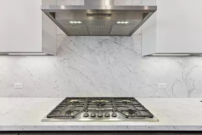 1711 Allen Parkway #2605, Houston, TX 77019 - Photo 9