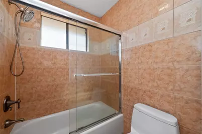 17634 Huntersglen Circle, Humble, TX 77396 - Photo 35