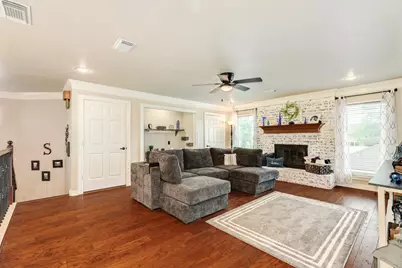 52 Chesswood Court, Lake Jackson, TX 77566 - Photo 39