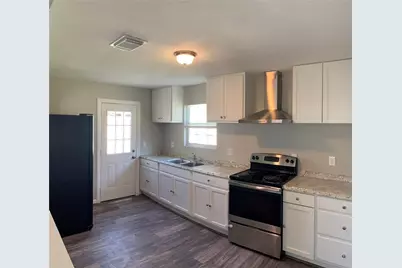 7629 Teesdale Drive, Houston, TX 77028 - Photo 5