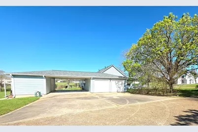 308 Echo Lane, Livingston, TX 77351 - Photo 9